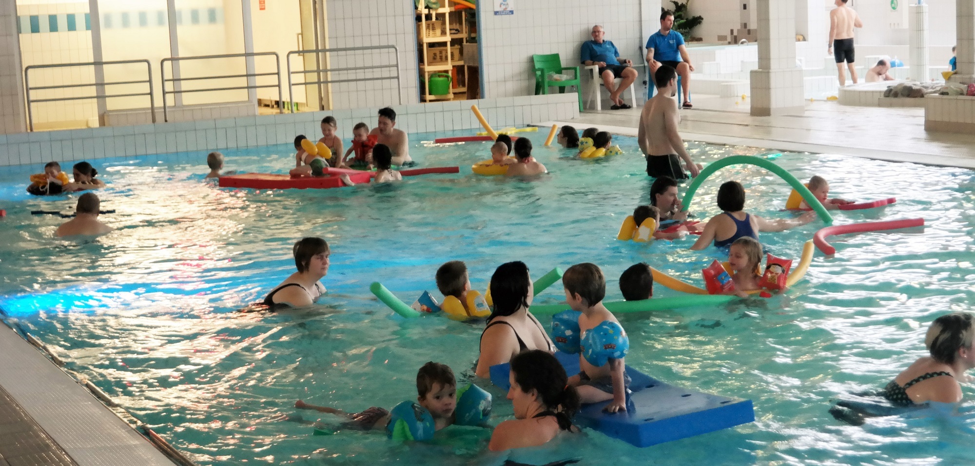 Maybe you would like to learn more about one of these? Wetteren Zwembad : Kleuterspeelvoormiddag De Warande
